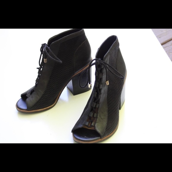 Aldo peep toe booties - Picture 2 of 12